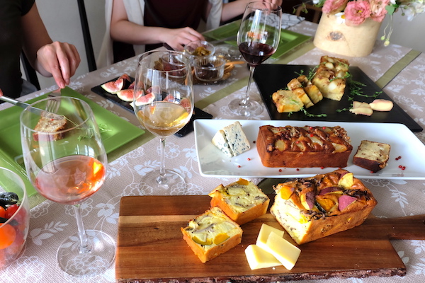 きのこと根菜をプラスして、秋色に。｜チーズが主役！のケーク・サレ①