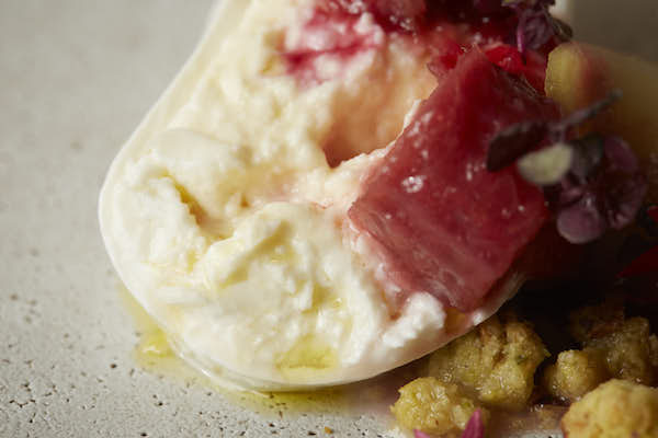 ブッラータデザート