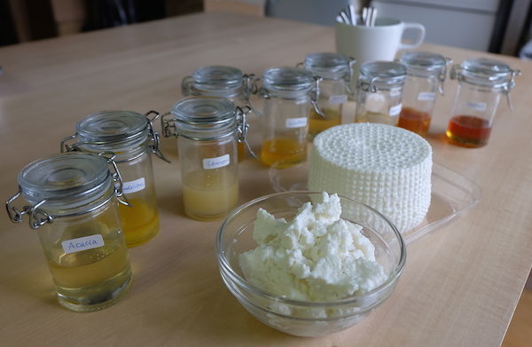 はちみつとリコッタ