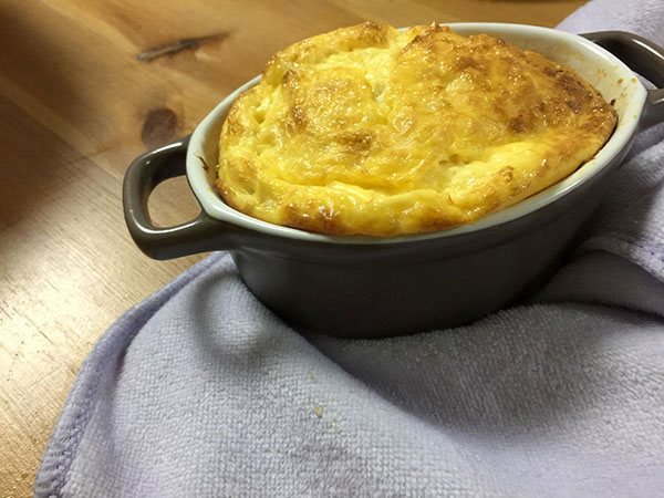 「タジン」が鍋じゃなくてチーズ入りのオムレツ!?知られざるチュニジアの美味 「タジン」が鍋じゃなくてチーズ入りのオムレツ!?知られざるチュニジアの美味