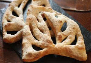 ハーブ入りのフガス