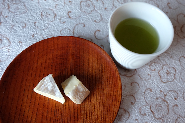 camembert and tea