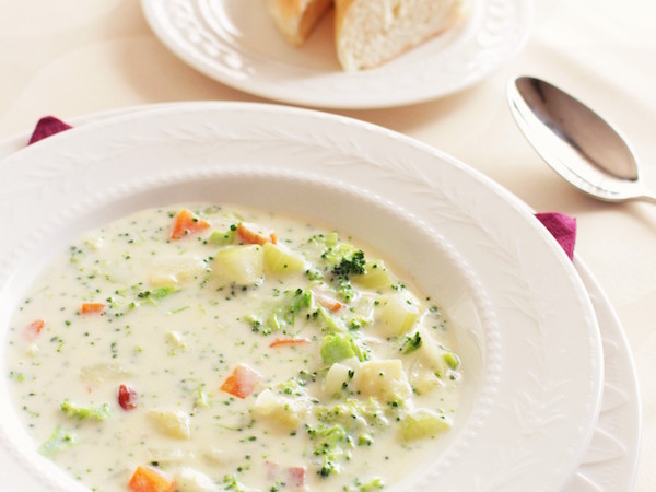 チーズでホッとするクリームチャウダー。寒い冬に身体を温めて | 簡単レシピ