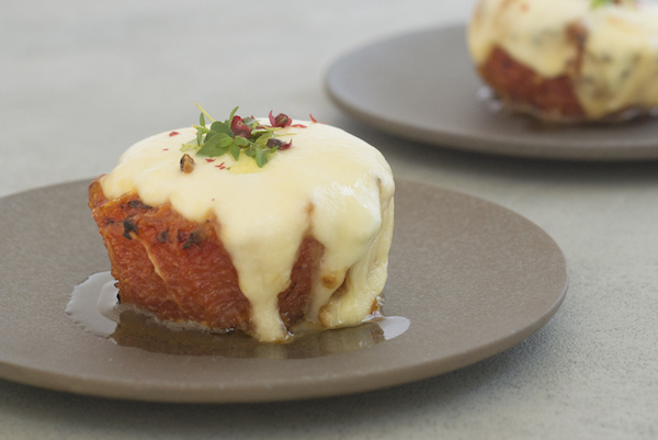 モッツァレラ＆焼きグレープフルーツ。美味しい“マジック”を味わう｜簡単レシピ