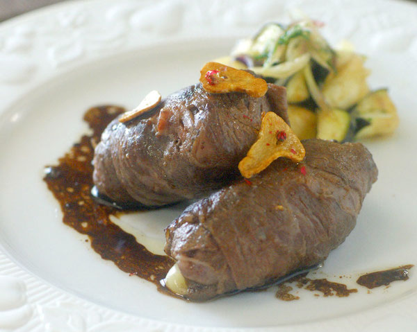 モッツァレラ・きのこ・牛肉で、サッと作れるおもてなし料理｜簡単レシピ